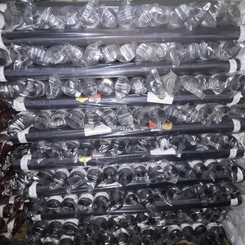 TMIE-08-1-3 Prozračna tkanina za haljinu širine 115 CM, težine 90 GSM Sastojak poliester obojen s glatkom poliranom poliesterskom poplin tkaninom