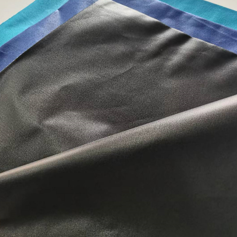 TMIE-08-1-3 Prozračna tkanina za haljinu širine 115 CM, težine 90 GSM Sastojak poliester obojen s glatkom poliranom poliesterskom poplin tkaninom